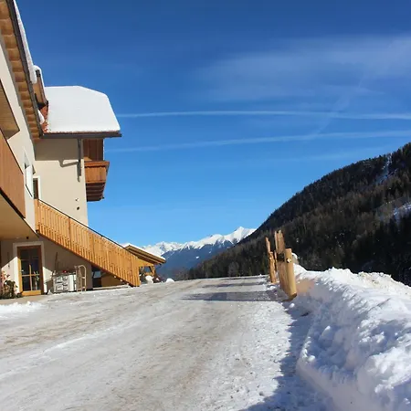 Almresidenz Unterrain -1 Km By Car Distance Slopes Kronplatz