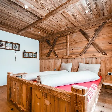 Almresidenz Unterrain -1 Km By Car Distance Slopes Kronplatz Agroturismo *