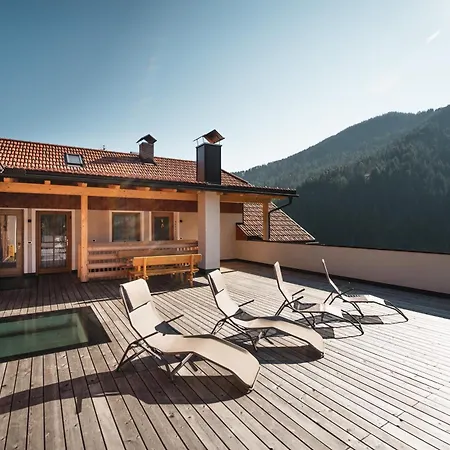 Agroturismo Almresidenz Unterrain -1 Km By Car Distance Slopes Kronplatz
